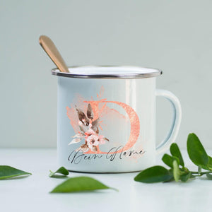 personalisierte Emailletasse mit Name und Initial