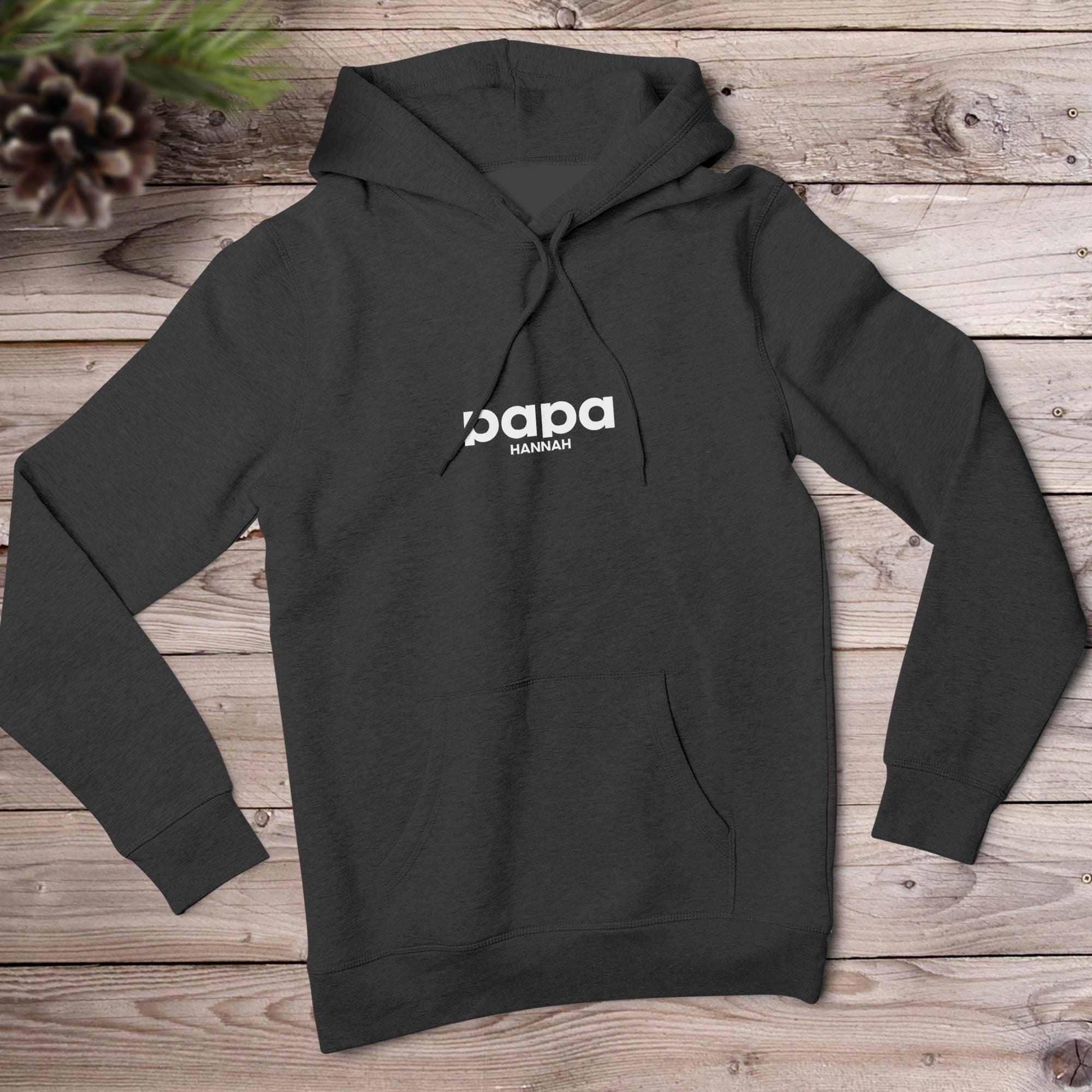 Papa Hoodie simpel schwarz personalisiert mit Namen