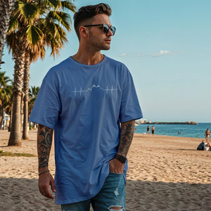 Oversized Shirt in blau mit Berg-Herzlinie