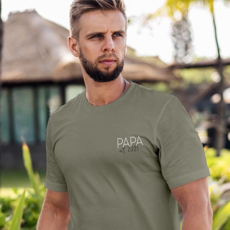 Papa T-Shirt Visby khaki, Papa Shirt personalisiert mit Namen