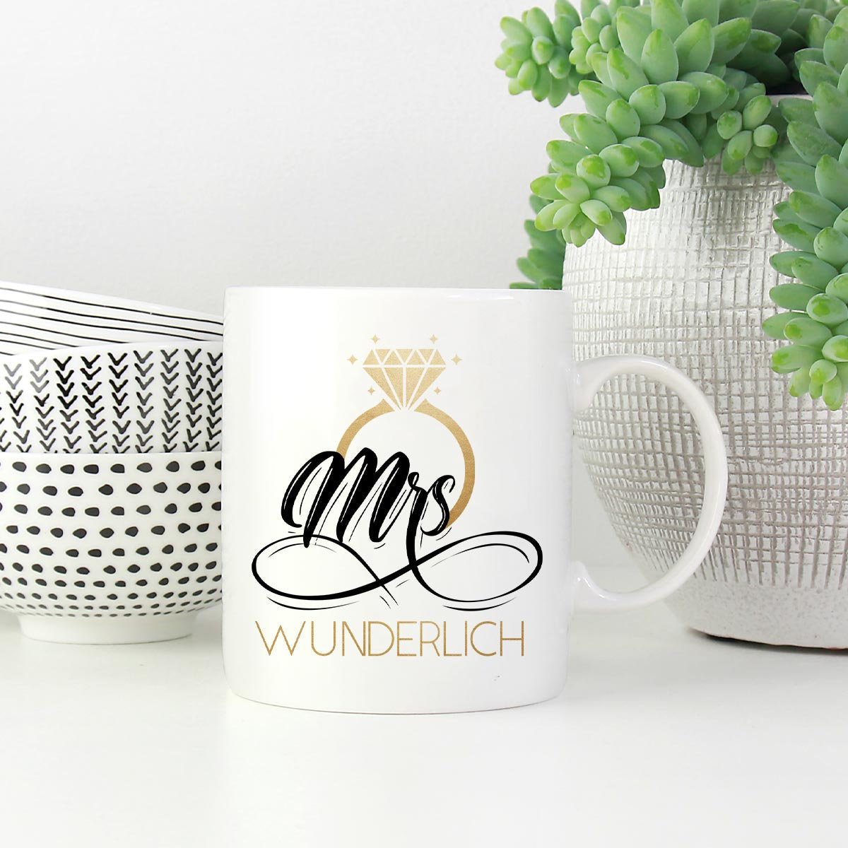 Hochzeit Tasse personalisierter Kaffeebecher Keramiktasse mit Mrs-Aufdruck Hochzeitsgeschenk, spülmaschinenfest, 11oz