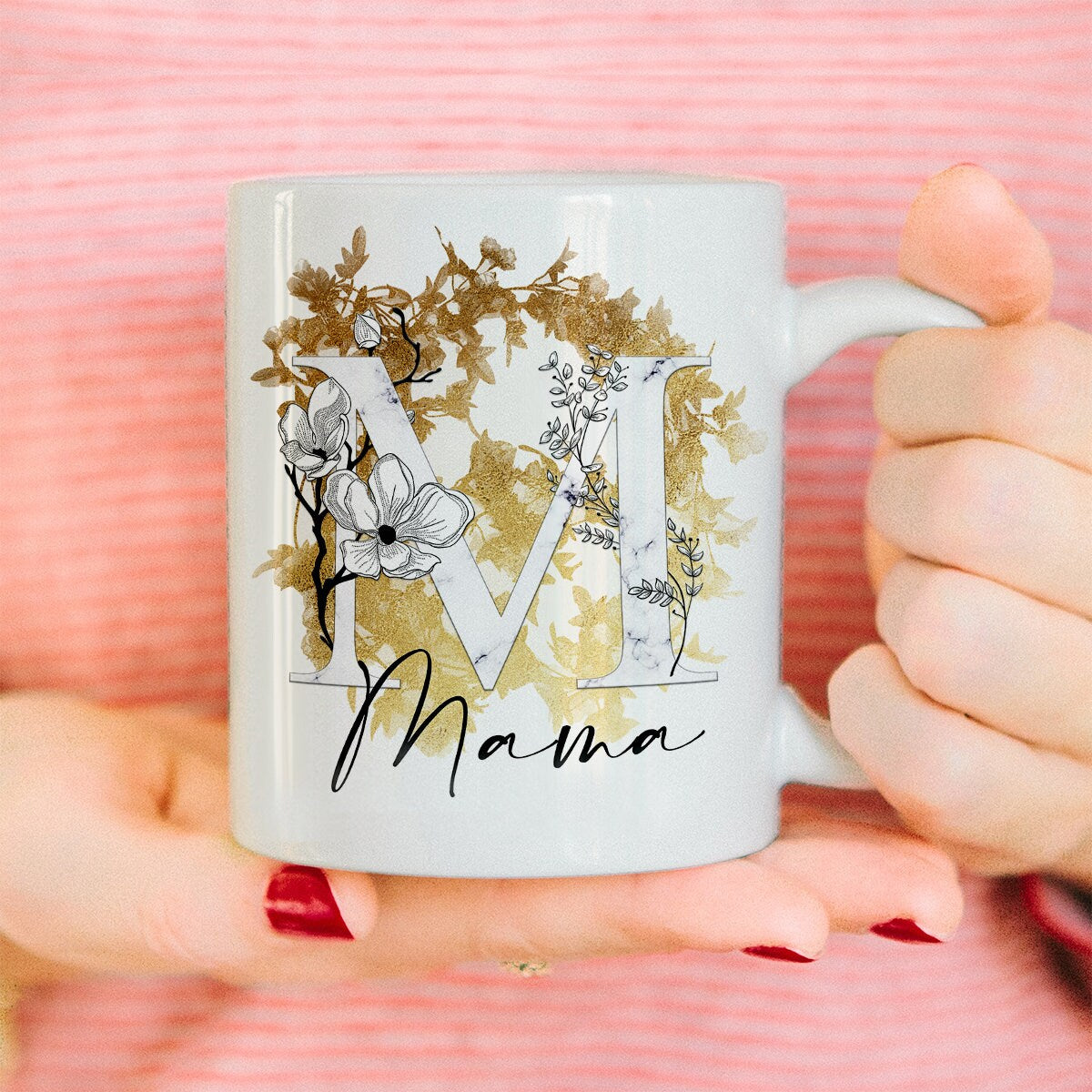 Tasse mit Mama-Aufdruck in Gold
