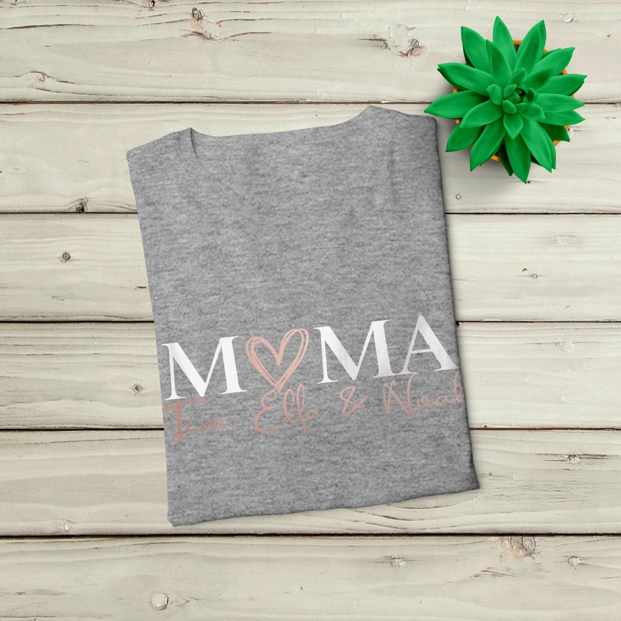 Mama T-Shirt Herz grau, personalisiert mit Namen