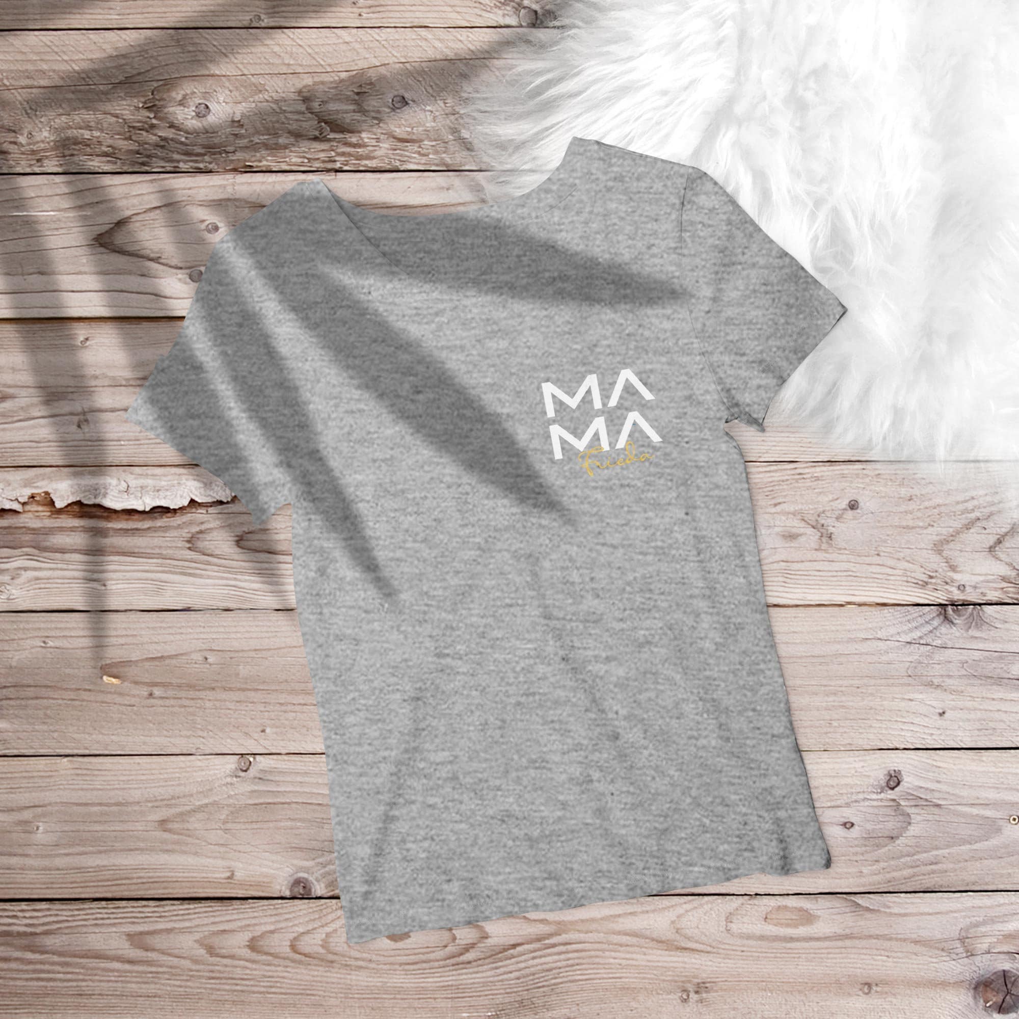 Mama T-Shirt grau, personalisiert mit Namen